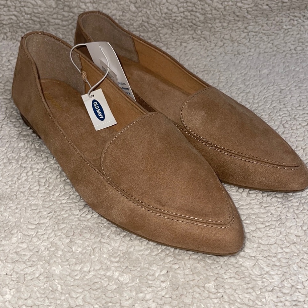 Old Navy pointed toe flats
